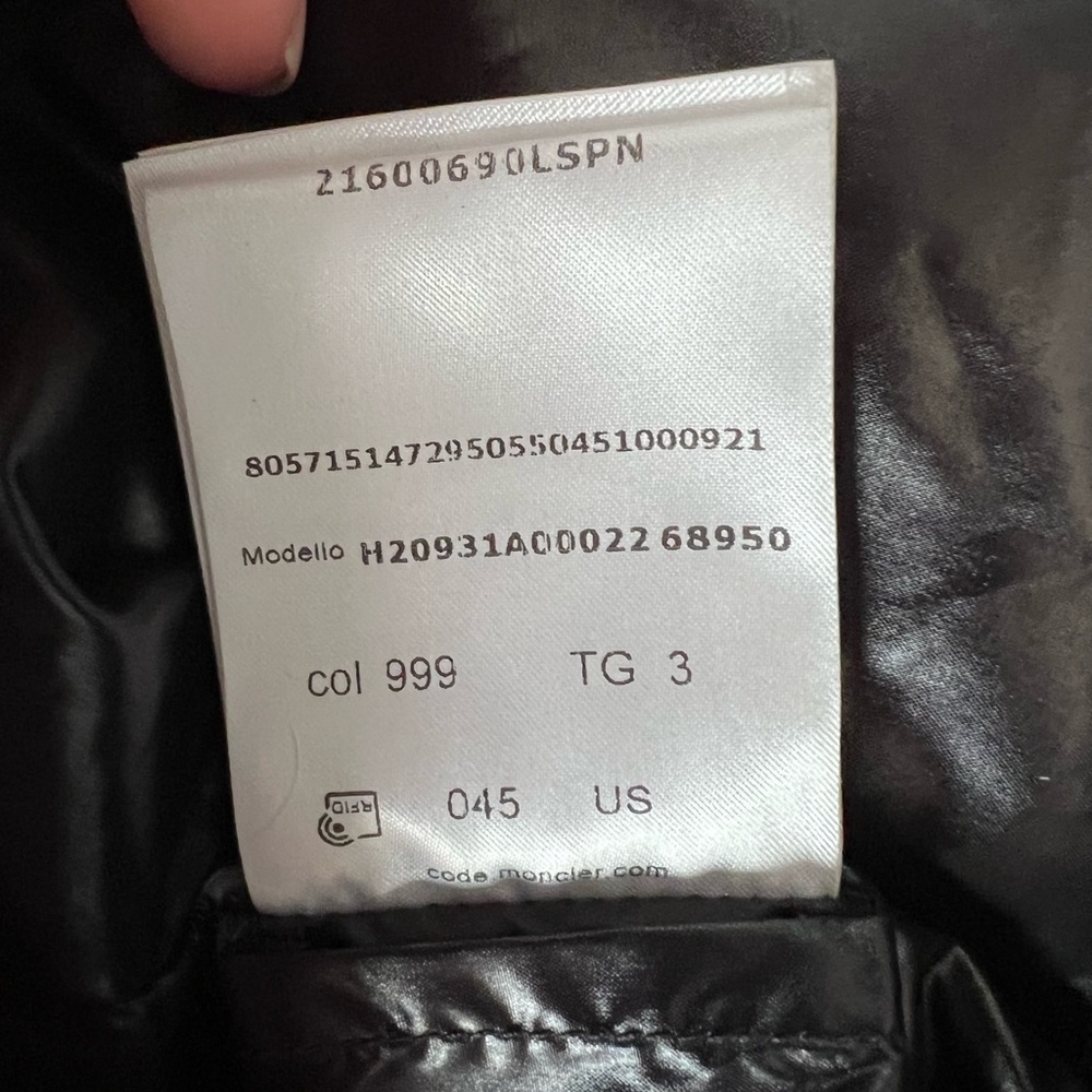 Moncler Jacket - Picture 14 of 16